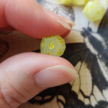 Load image into Gallery viewer, Micro Glow Dice