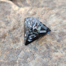 Load image into Gallery viewer, The Necromancer's Return Chunky 7 Dice Set